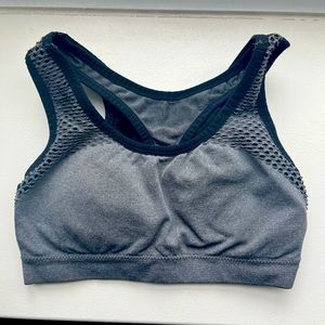 Fabletics sports bra, full support